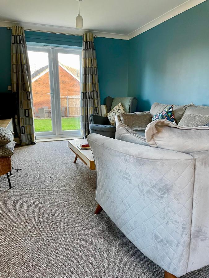 Stunning Large Detached Gloucester, 4 Beds, 3 Bedroom, 2 Bathroom Property, Nr Chelt, The Docks And Quays Sleeps 6 Eksteriør bilde