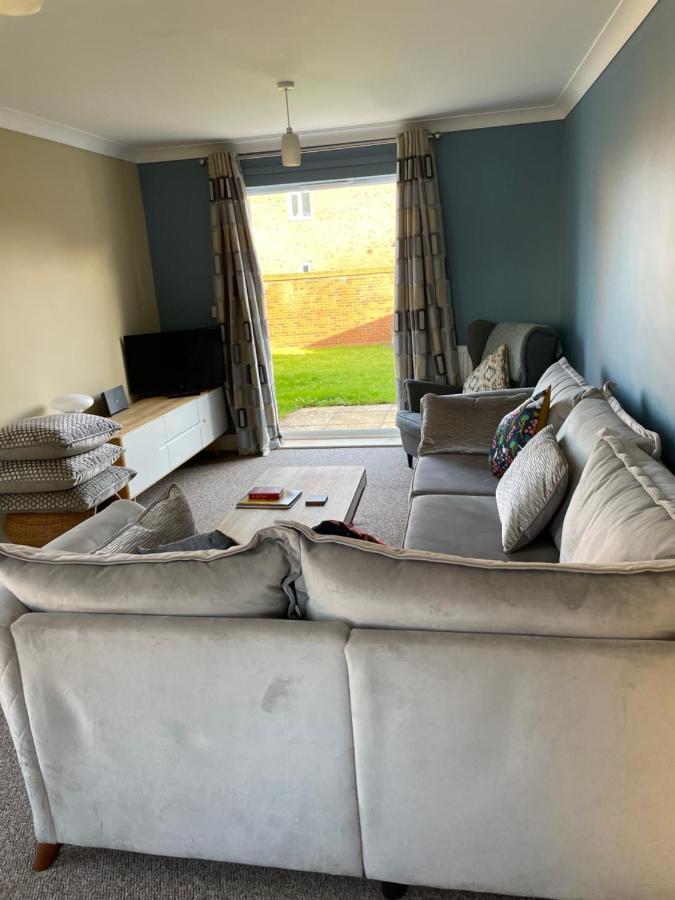 Stunning Large Detached Gloucester, 4 Beds, 3 Bedroom, 2 Bathroom Property, Nr Chelt, The Docks And Quays Sleeps 6 Eksteriør bilde